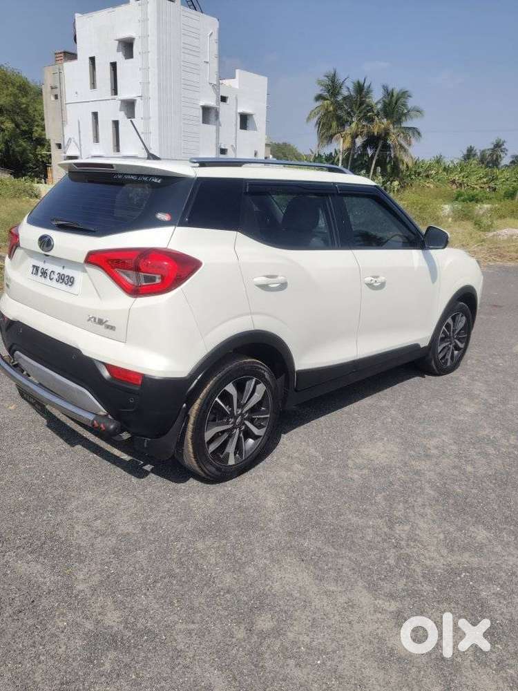 Mahindra Tuv 300 T8, 2019, Diesel