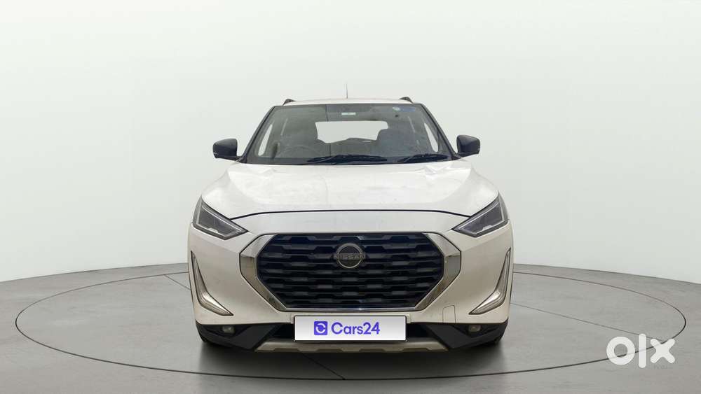 Nissan Magnite 1.0 Xv Premium Turbo Cvt (o), 2022, Petrol