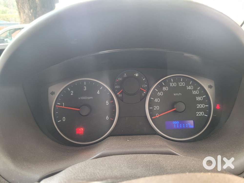 Hyundai I20 Asta 1.4 Crdi With Avn 6 Speed, 2011, Diesel