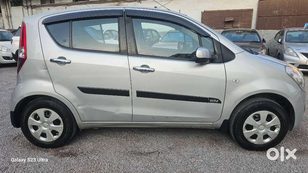 Maruti Suzuki Ritz Vxi (abs) Bs Iv, 2012, Petrol
