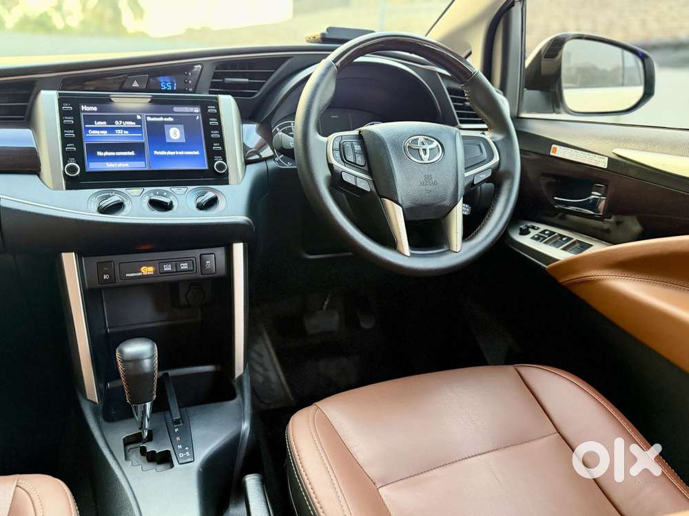 Toyota Innova Crysta [2020-ongoing] 2.4 Gx At 7 Str, 2022, Diesel