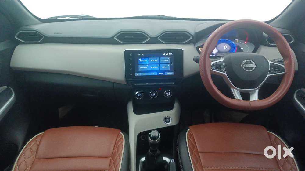 Nissan Magnite 1.0 Xv, 2022, Petrol