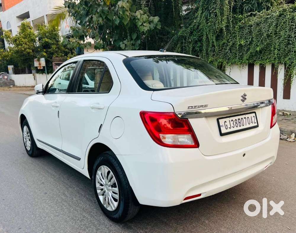 Maruti Suzuki Swift Dzire Vxi(o) Amt, 2022, Petrol