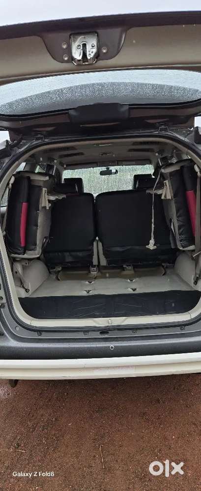 Toyota Innova V 7 2015 Diesel