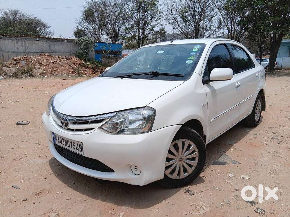 Toyota Etios Liva 2011-2012 G, 2012, Petrol