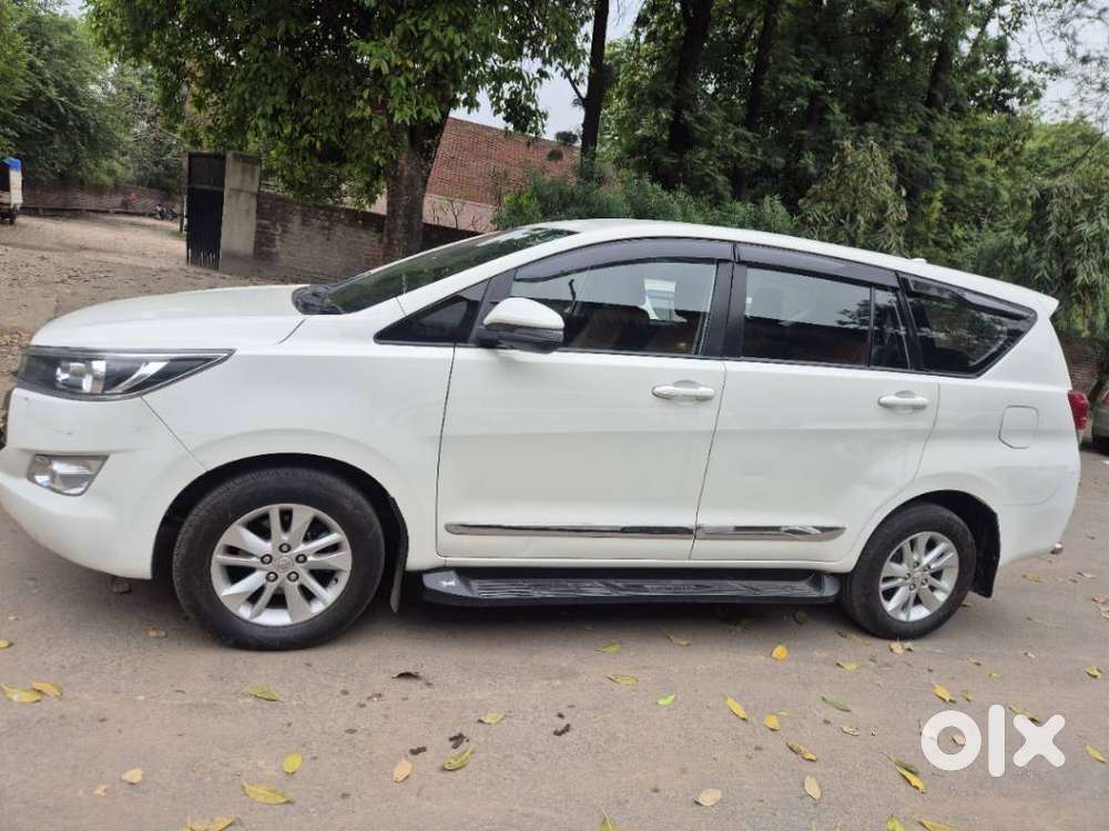 Toyota Innova Crysta 2.4 Gx Mt, 2020, Diesel