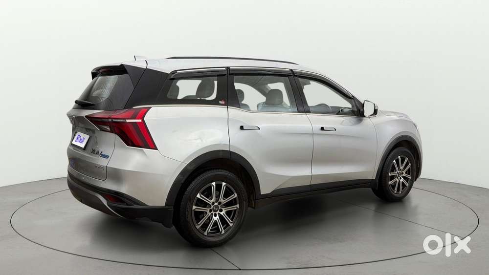Mahindra Xuv700 2.0 Ax 7 Petrol At Str, 2023, Diesel