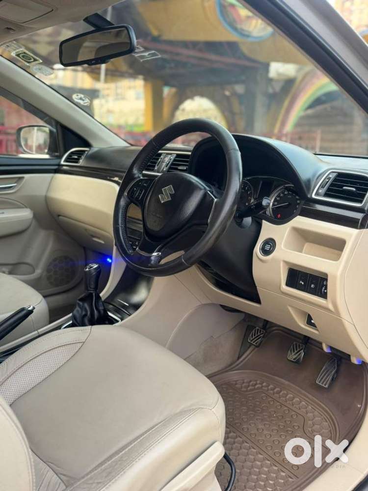 Maruti Suzuki Ciaz 1.5 Alpha Shvs Mt, 2018, Petrol