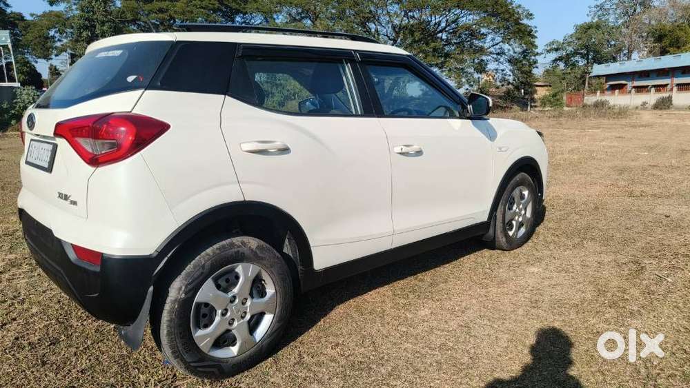 Mahindra Xuv300 1.2 W6 Amt Petrol, 2022, Petrol
