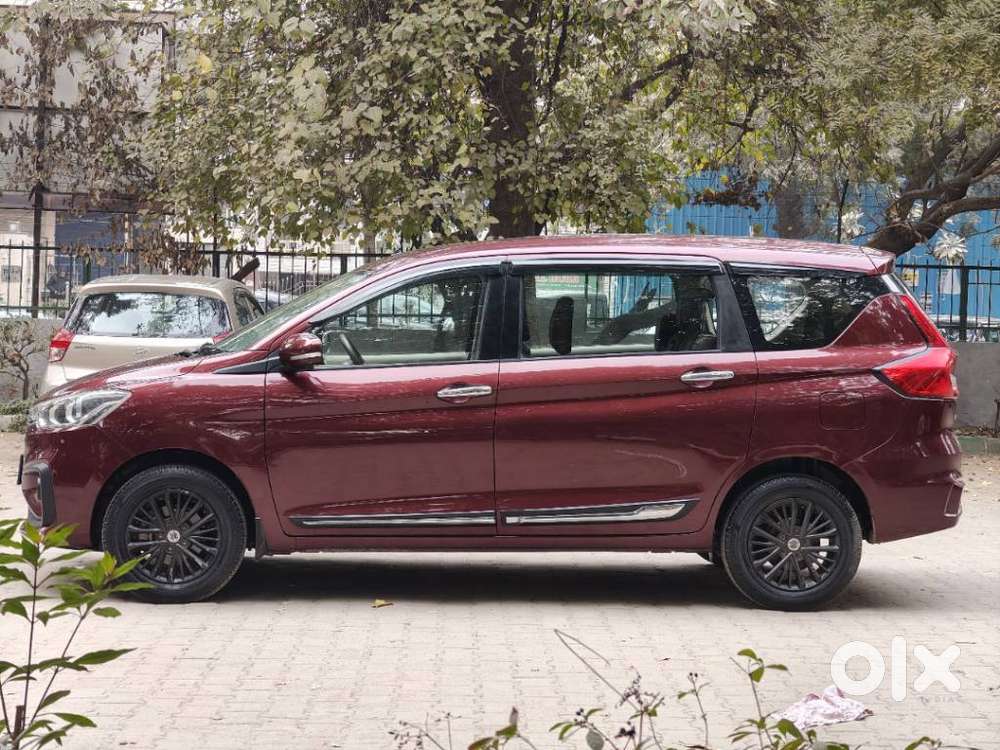 Maruti Suzuki Ertiga Vxi At Petrol, 2021, Petrol