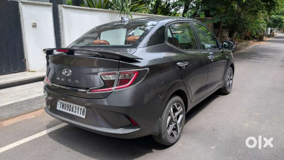 Hyundai Aura Sx Plus Automatic, 2022, Petrol