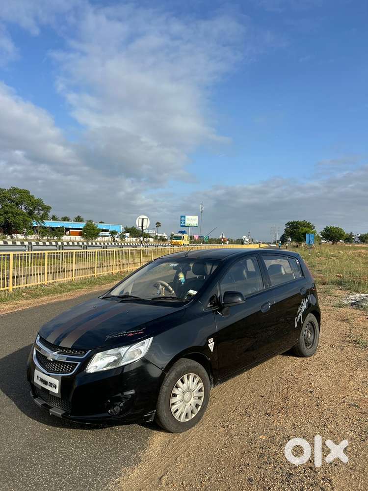 Chevrolet Sail Hatchback 2013 Year