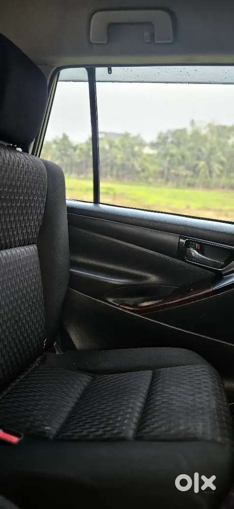 Toyota Innova Crysta 2016 Kerala Registered Low Km