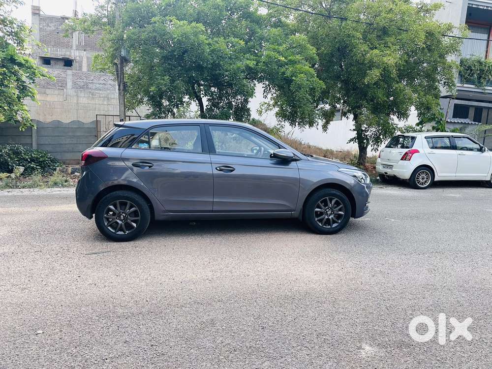 Hyundai I20 Sportz 1.2 Bs-iv, 2019, Petrol