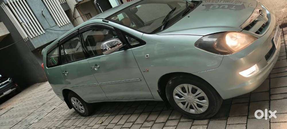 Toyota Innova 2.5v 2006