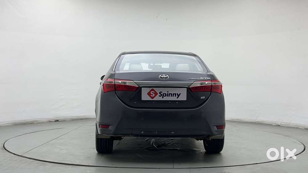 Toyota Corolla Altis 1.8 Gl, 2015, Petrol