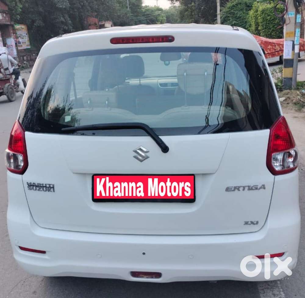 Maruti Suzuki Ertiga 2012-2015 Zxi, 2013, Petrol