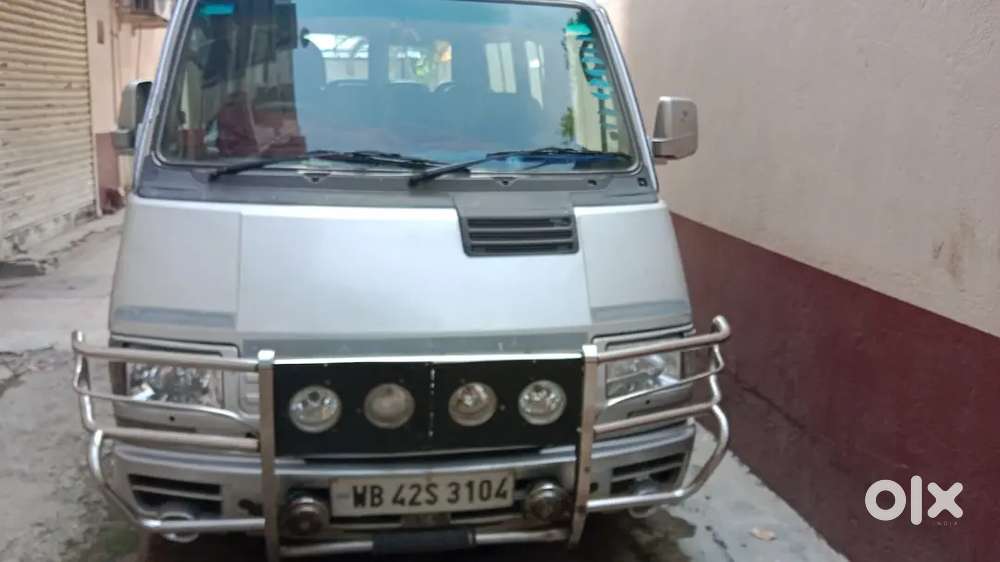 2011 Tata Winger Deluxe