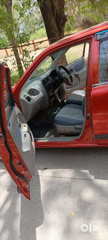 Maruti Suzuki Alto K10 2010-2014 Vxi, 2011, Petrol