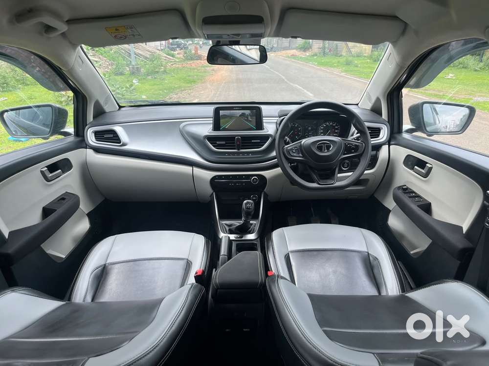 Tata Altroz Xz, 2024, Petrol