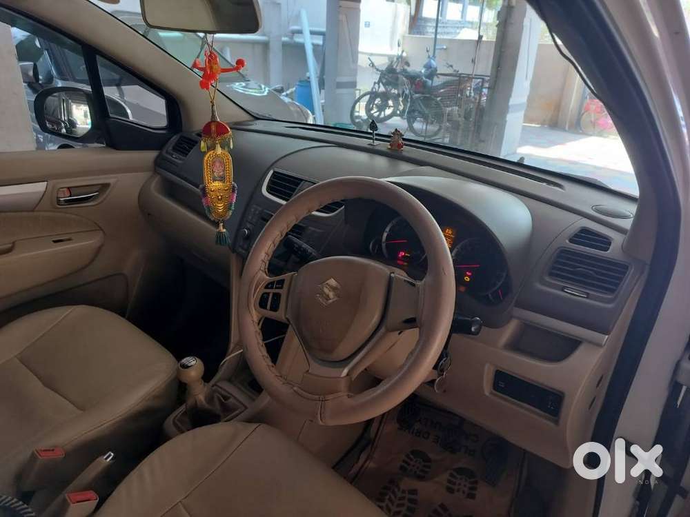 Maruti Ertiga Zxi, Petrol, 2013 Model
