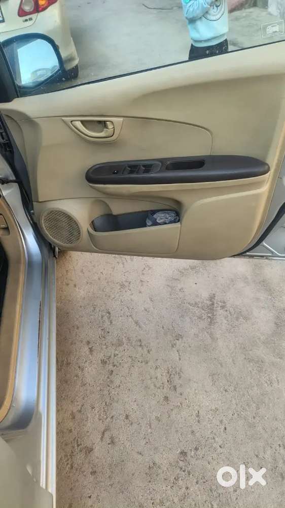 Honda Brio 2011