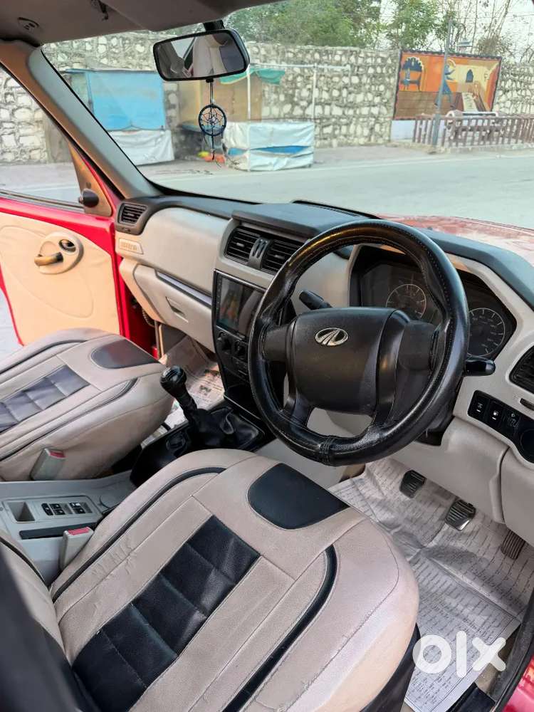 2017 Model 1st Owner Mahindra Scorpio S4