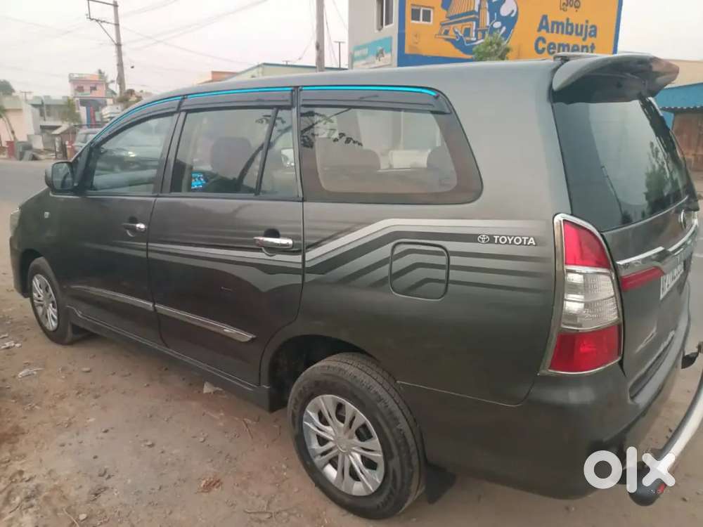 Toyota Innova  2012 Diesel 310000 Km