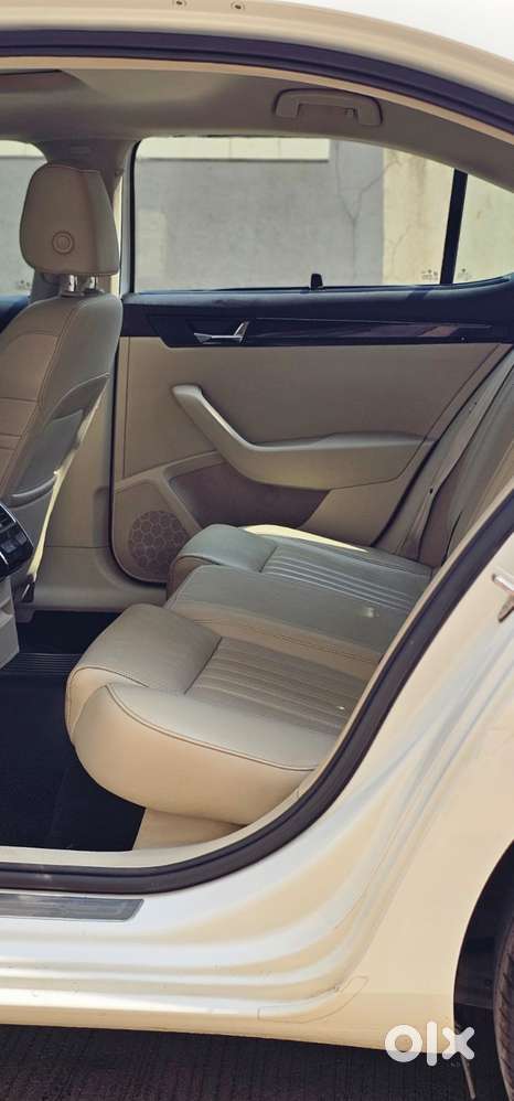 Skoda Superb L&k 2.0 Tdi At, 2017, Diesel