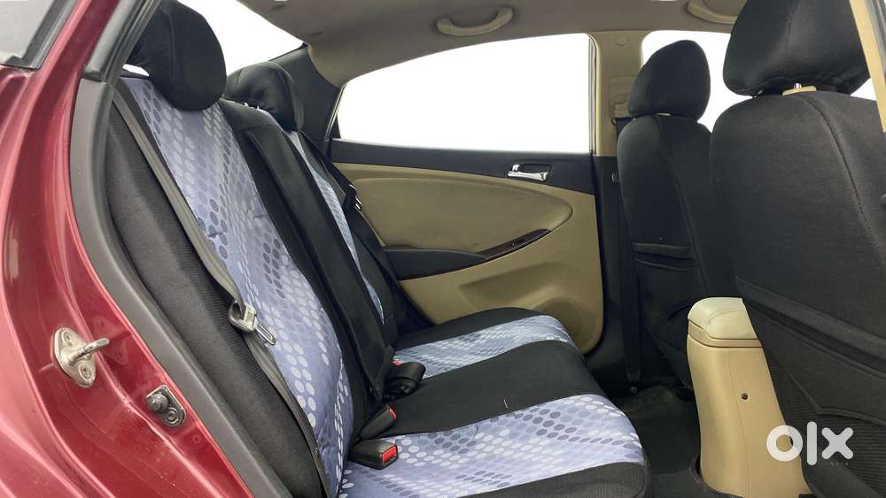 Hyundai Verna Fluidic 1.6 Vtvt Sx, 2013, Petrol