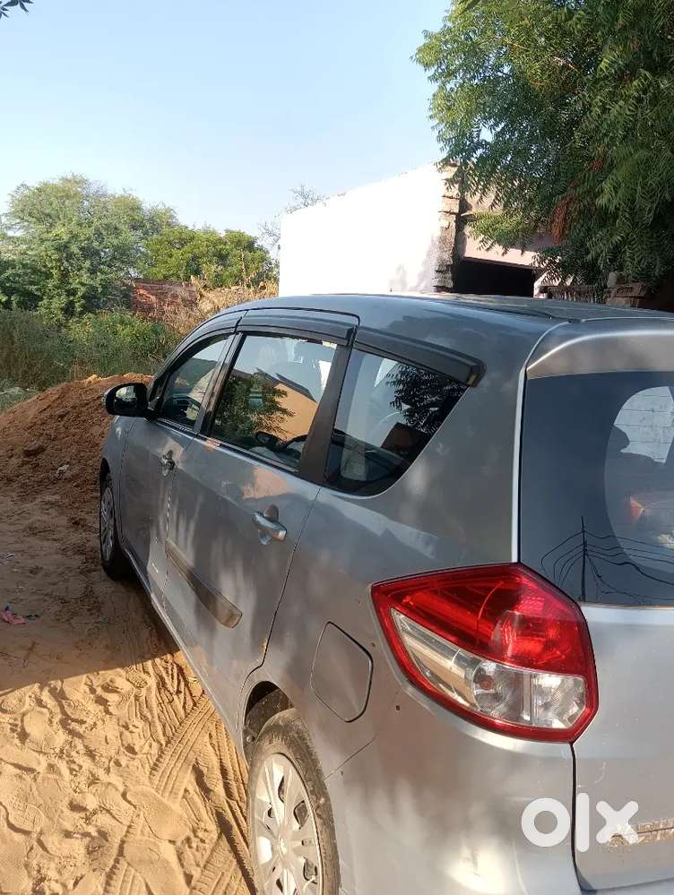 Maruti Suzuki Ertiga 2015