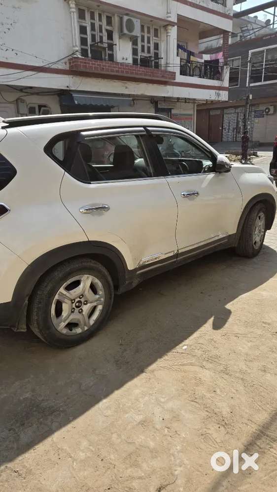 Kia Sonet 2021 Diesel Well Maintained