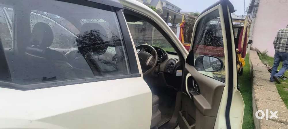 Mahindra Xuv500 2015 Diesel 29016 Km Driven