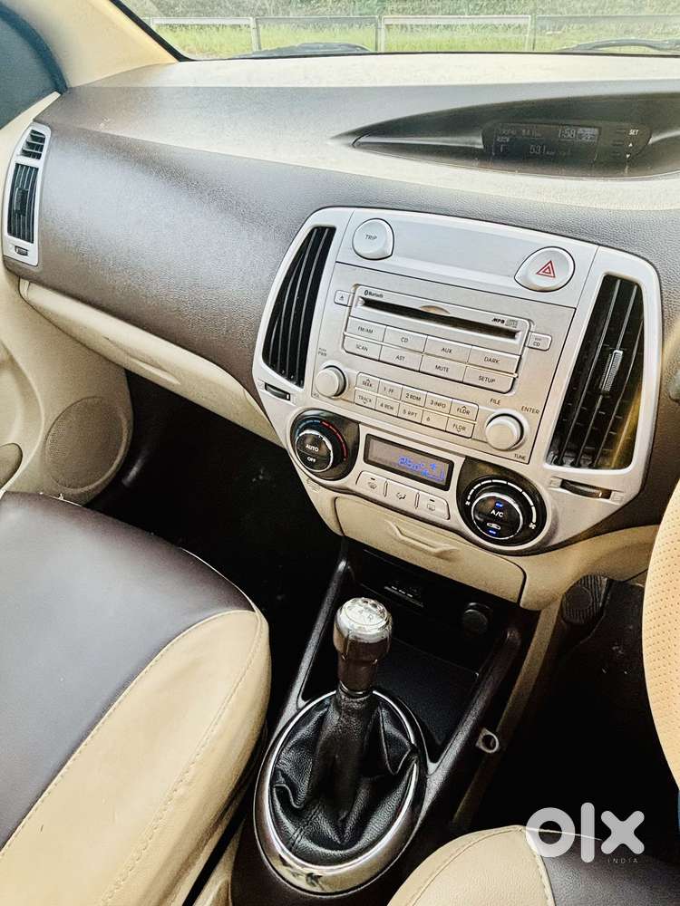 Hyundai I20 1.2 Sportz Option, 2012, Petrol