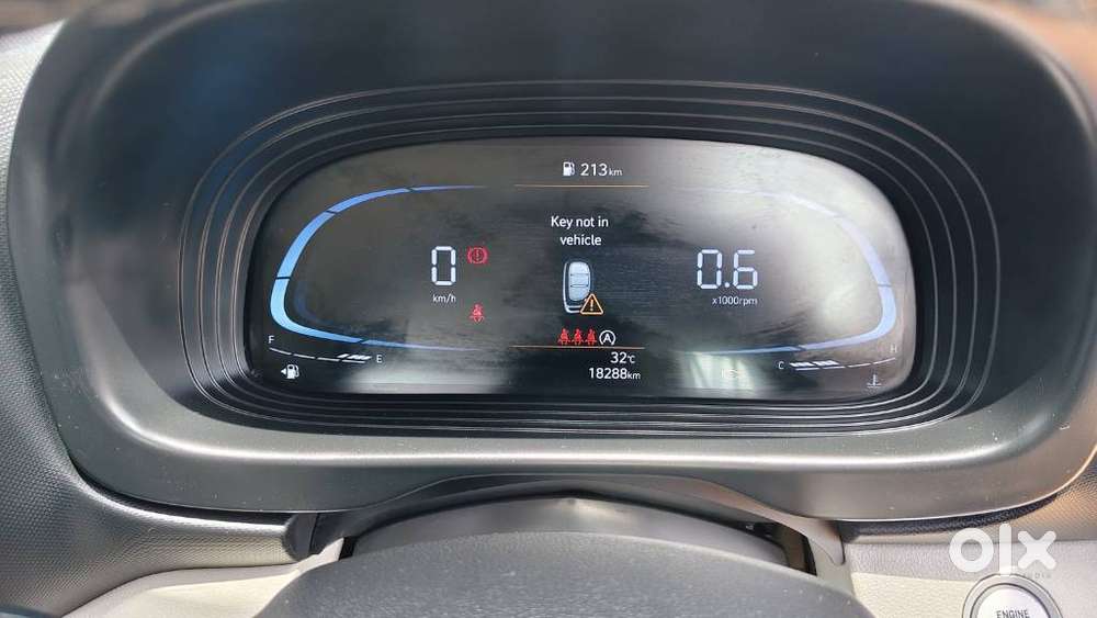 Hyundai Venue Sx, 2024, Petrol