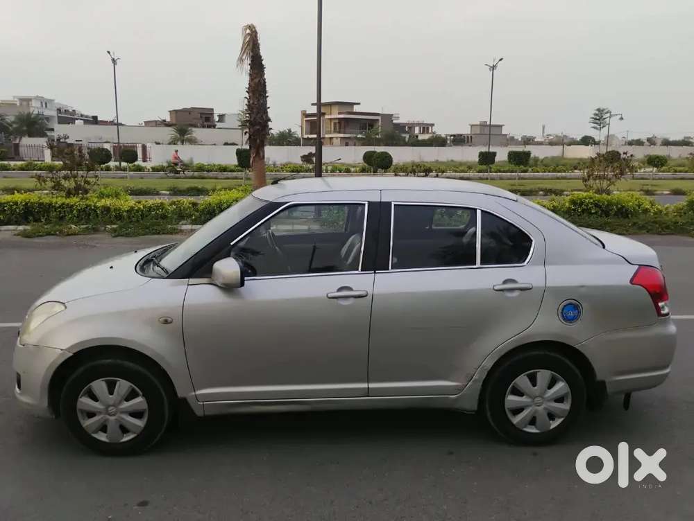 Maruti Suzuki Dzire Vxi 2011