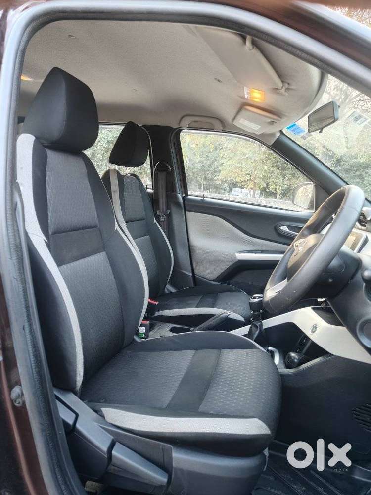 Nissan Magnite 1.0 Xv Turbo Dual Tone, 2022, Petrol