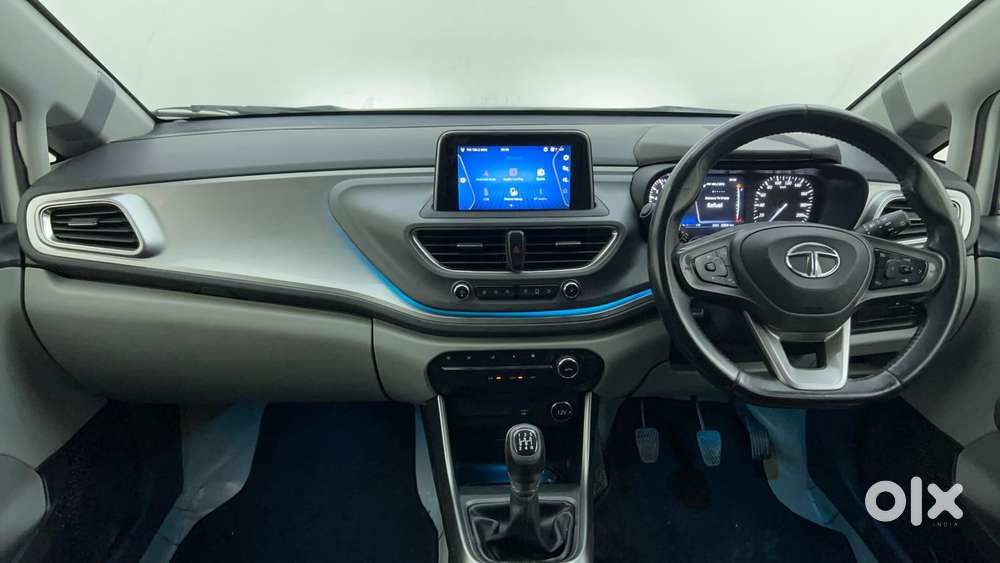 Tata Altroz Xz, 2020, Petrol