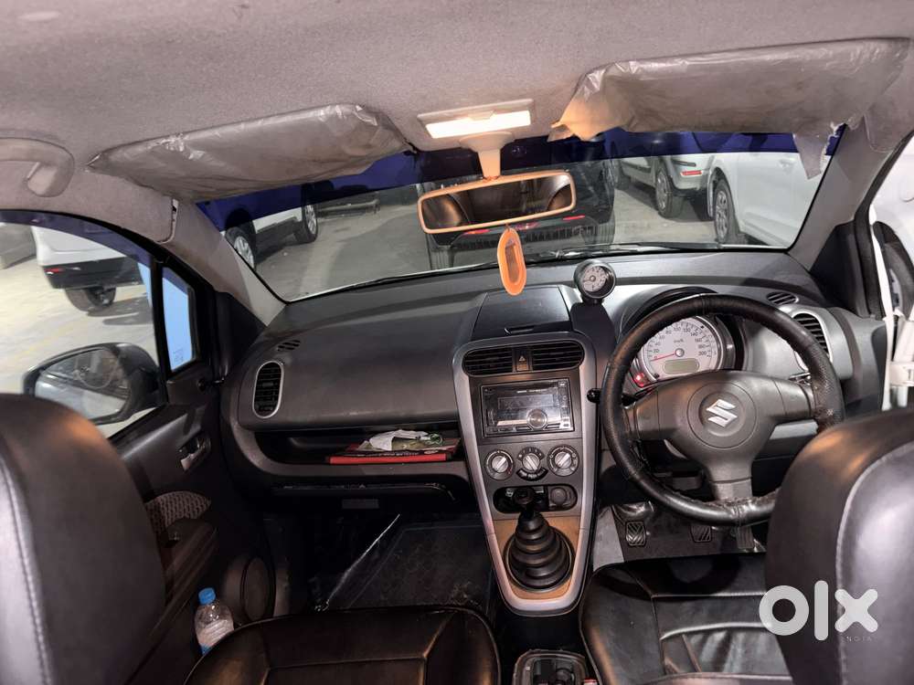 Maruti Suzuki Ritz Vxi, 2014, Petrol