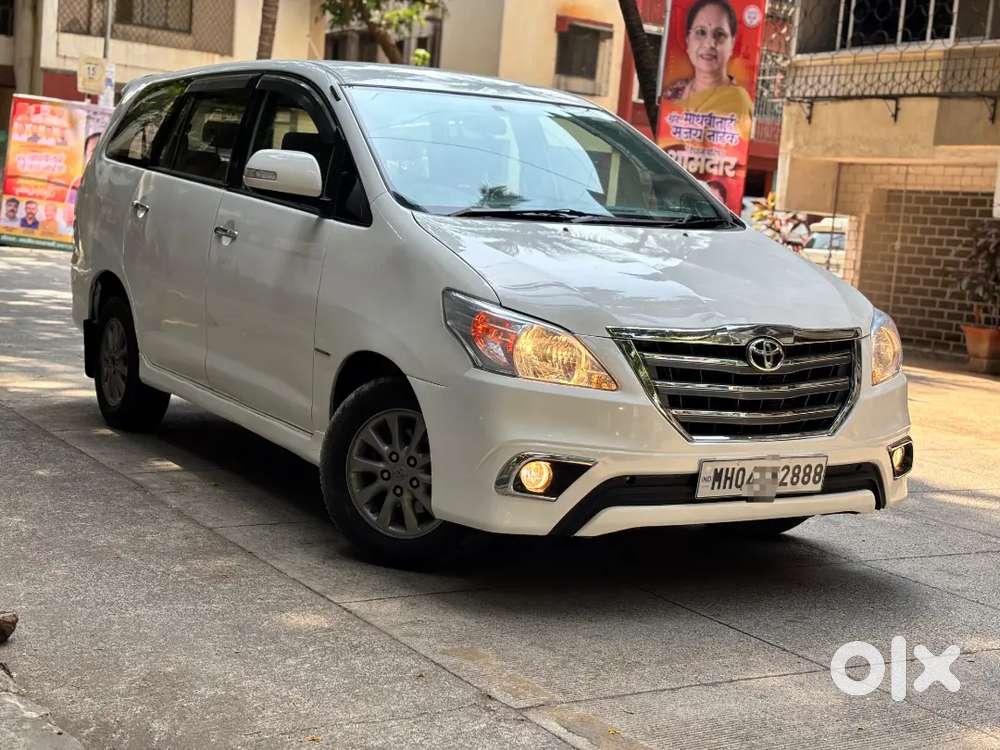 Toyota Innova 2014 V