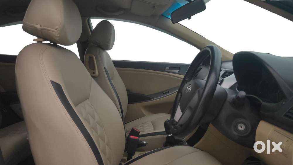 Hyundai Verna 1.4 Vtvt, 2015, Petrol