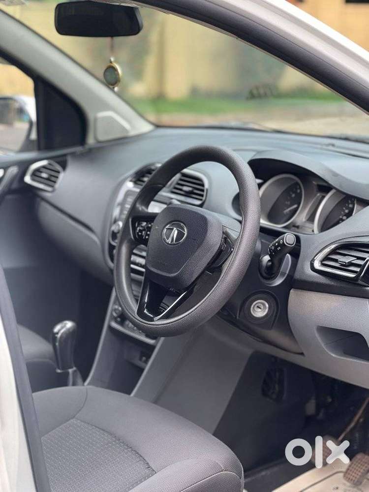 Tata Tigor Xz, 2017, Petrol