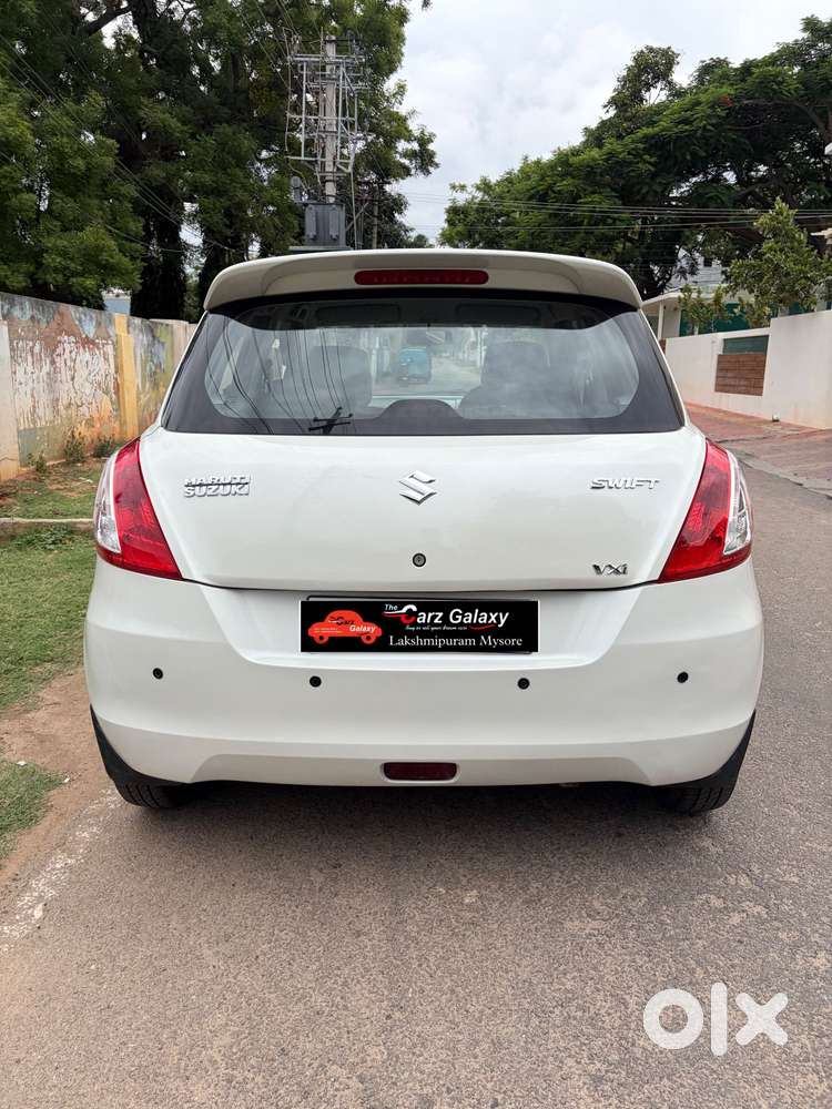 Maruti Suzuki Swift Vxi, 2016, Petrol