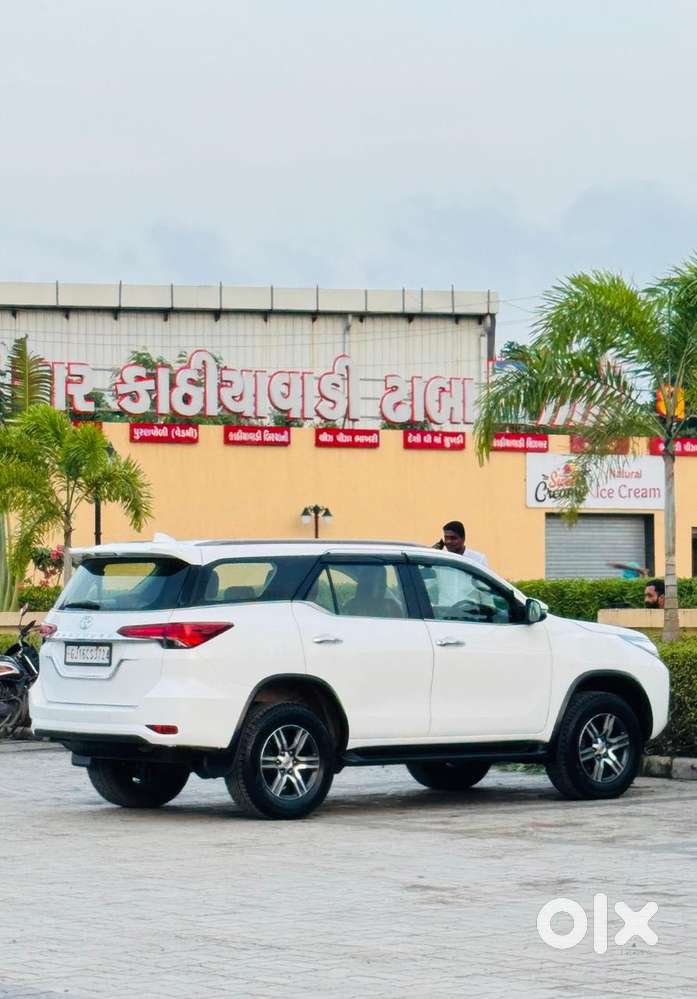 Toyota Fortuner 4x2 At 2.8 Diesel, 2020, Diesel