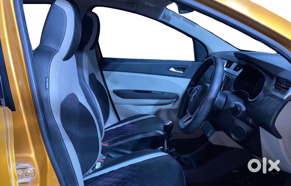 Renault Triber Rxz, 2020, Petrol