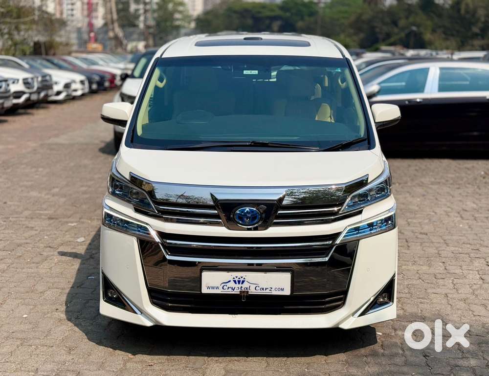 Toyota Vellfire Vip – Executive Lounge, 2022, Petrol