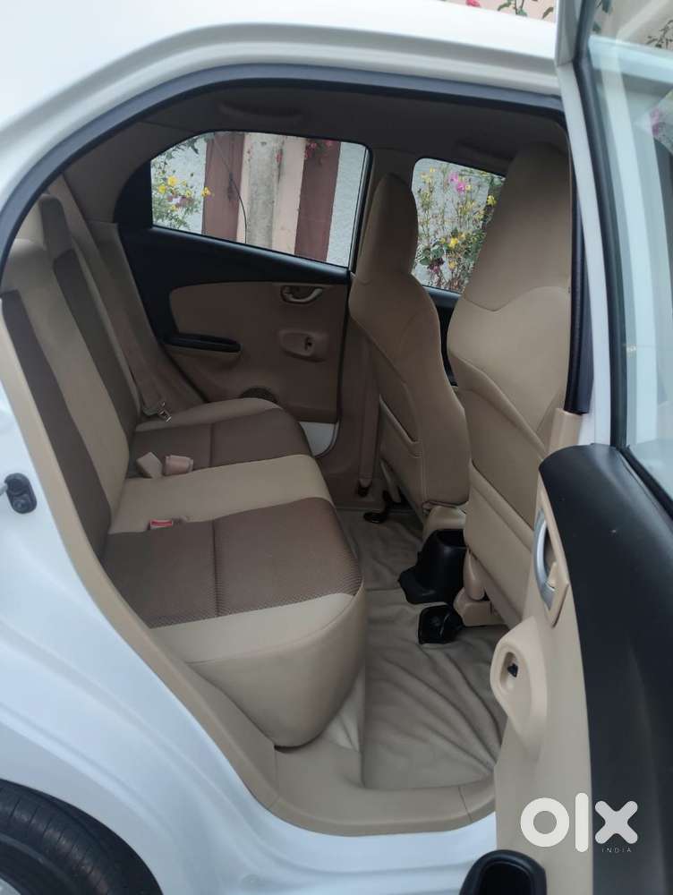 Honda Brio 2013-2016 Vx O At, 2014, Petrol