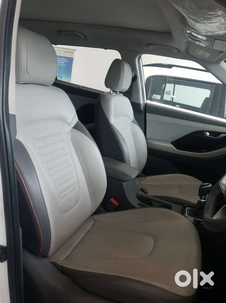 Hyundai Creta Sx Petrol Mt, 2024, Petrol