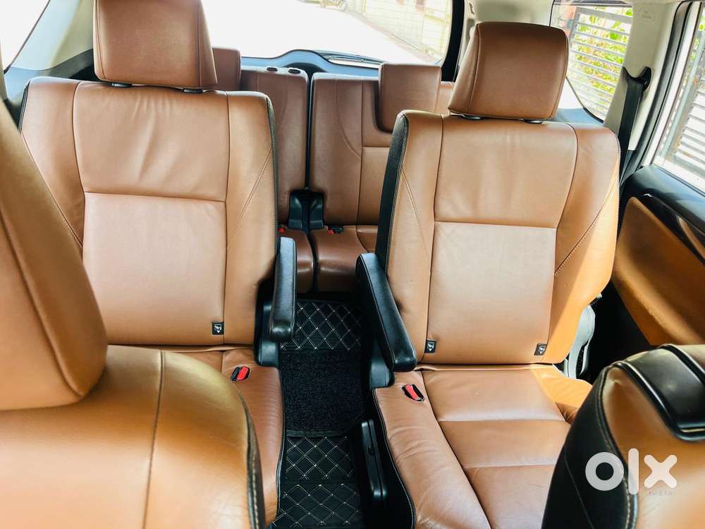 Toyota Innova Crysta 2.8z Automatic, 2017, Diesel