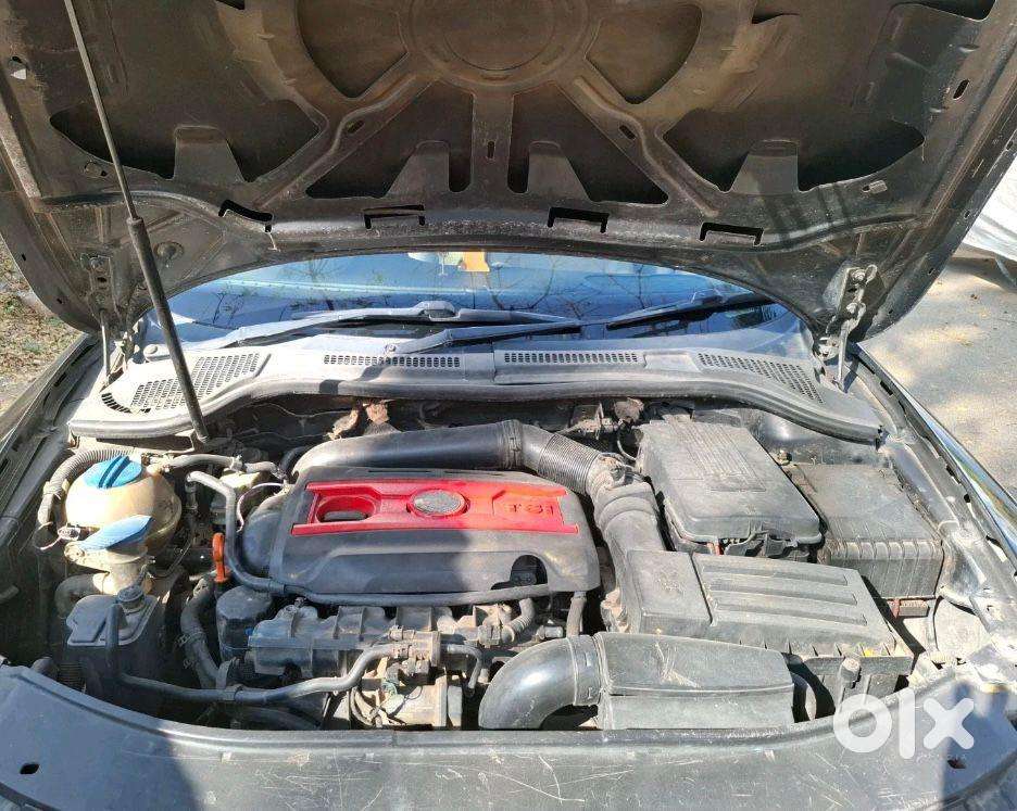 Skoda Superb 2010 Petrol 67000 Km Driven